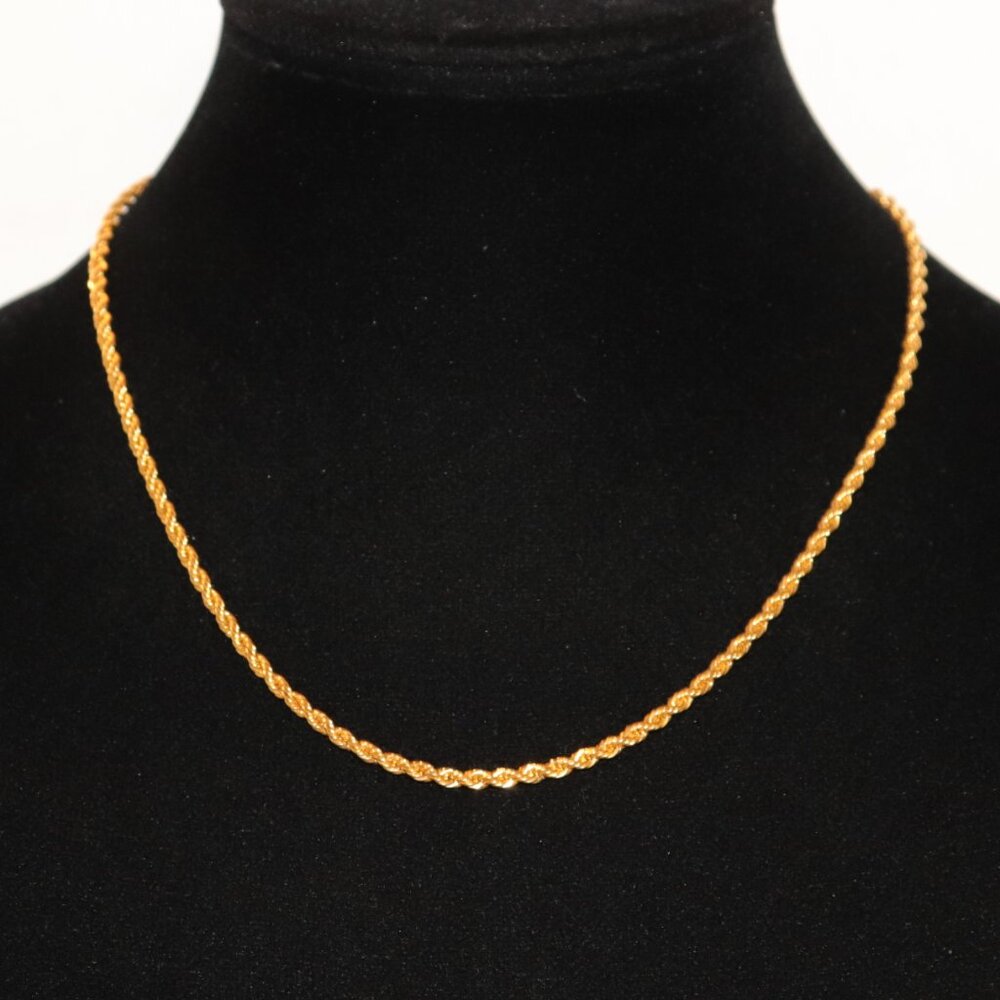✨ Gold Rope Chain Necklace – 16.5" Like New